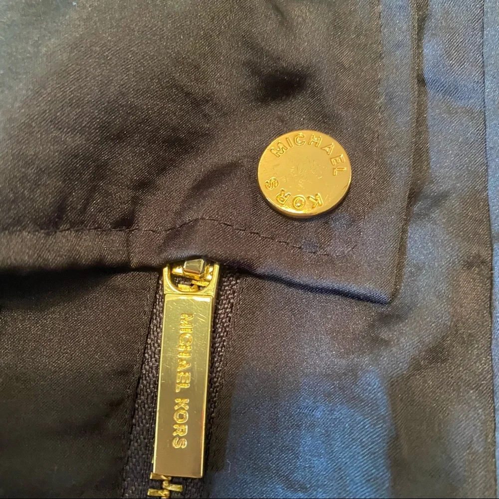 MICHAEL KORS lightweight oversized zip front jacket with gold hardware bomber - Picture 11 of 11